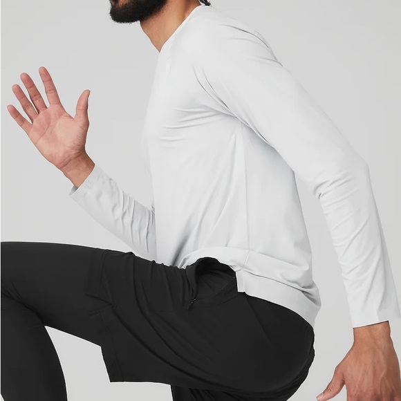 Lululemon Idol Long Sleeve Performance Tee - Picture 7 of 9